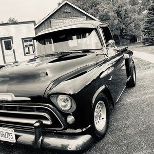 Meet your Posher, Bob